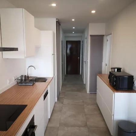 Les De Vallier Apartment